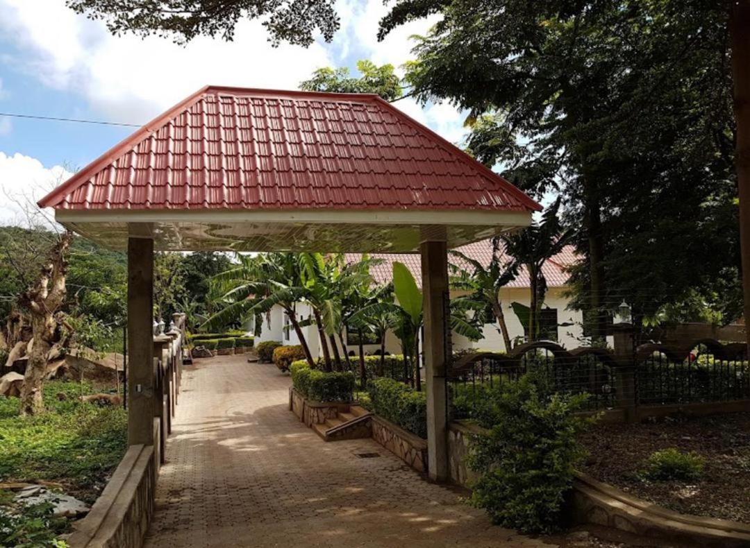 Parkbridge Resort Мто уа Мбу Екстериор снимка