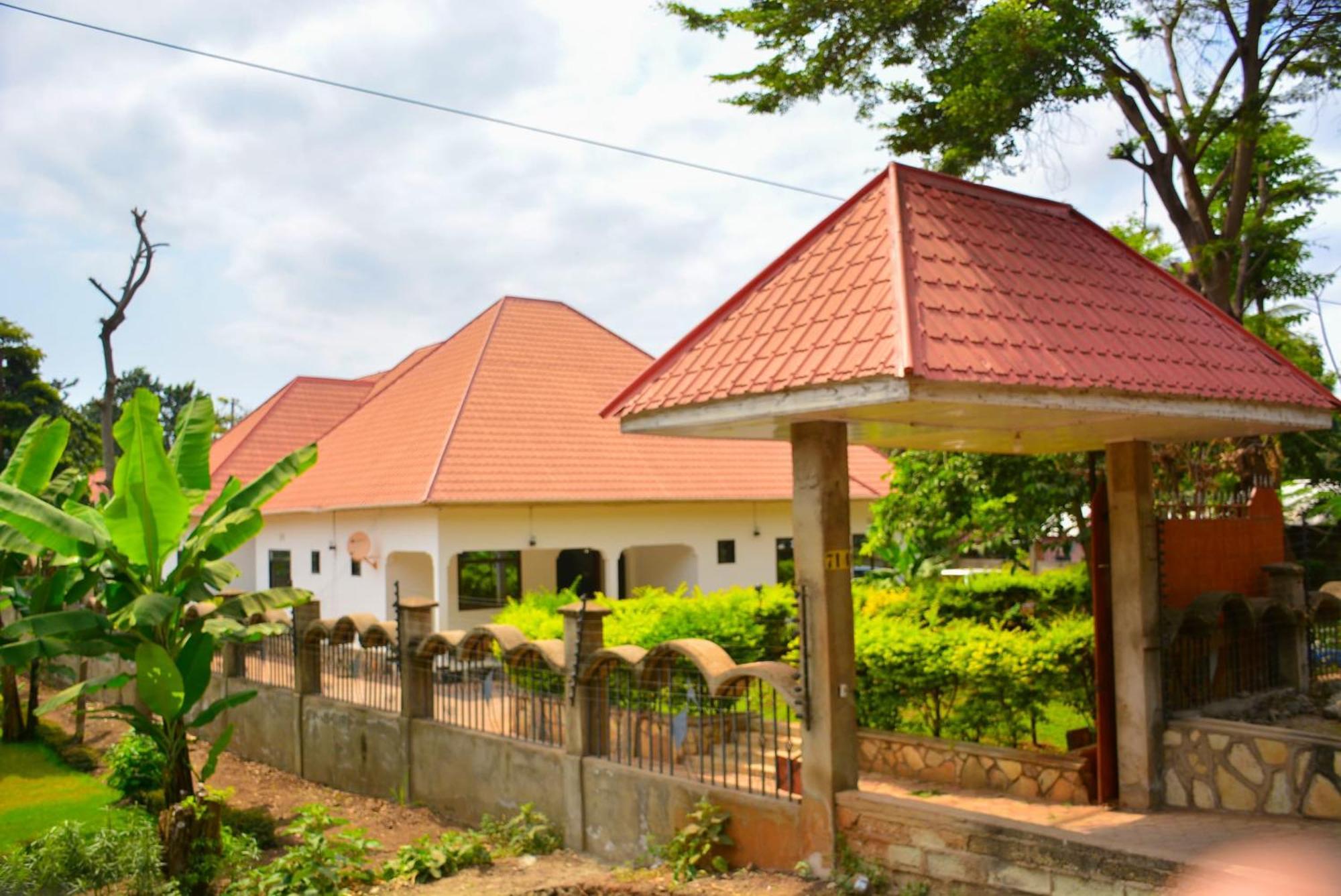 Parkbridge Resort Мто уа Мбу Екстериор снимка